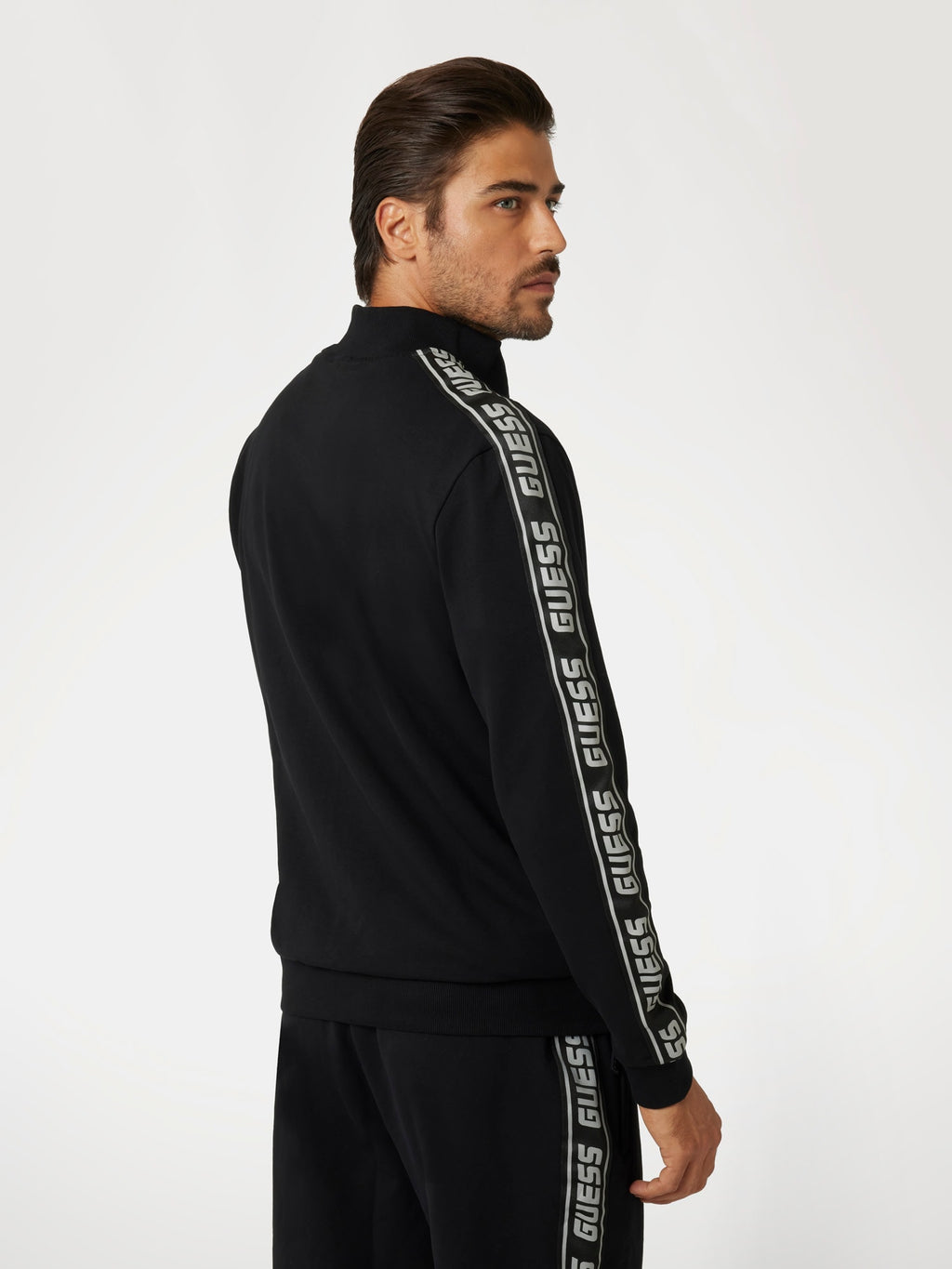 Full zip sweatshirt