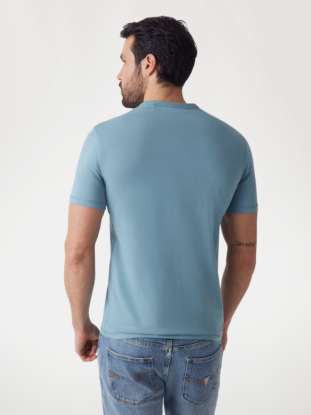 Front logo T-shirt