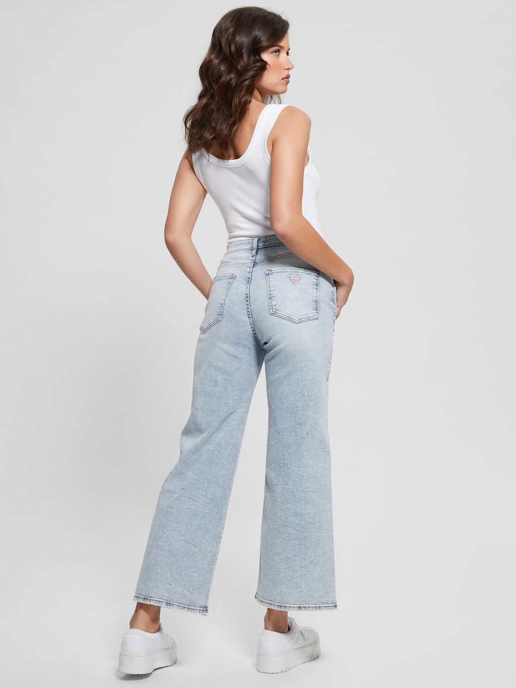 Ankle Wide-Leg Jeans