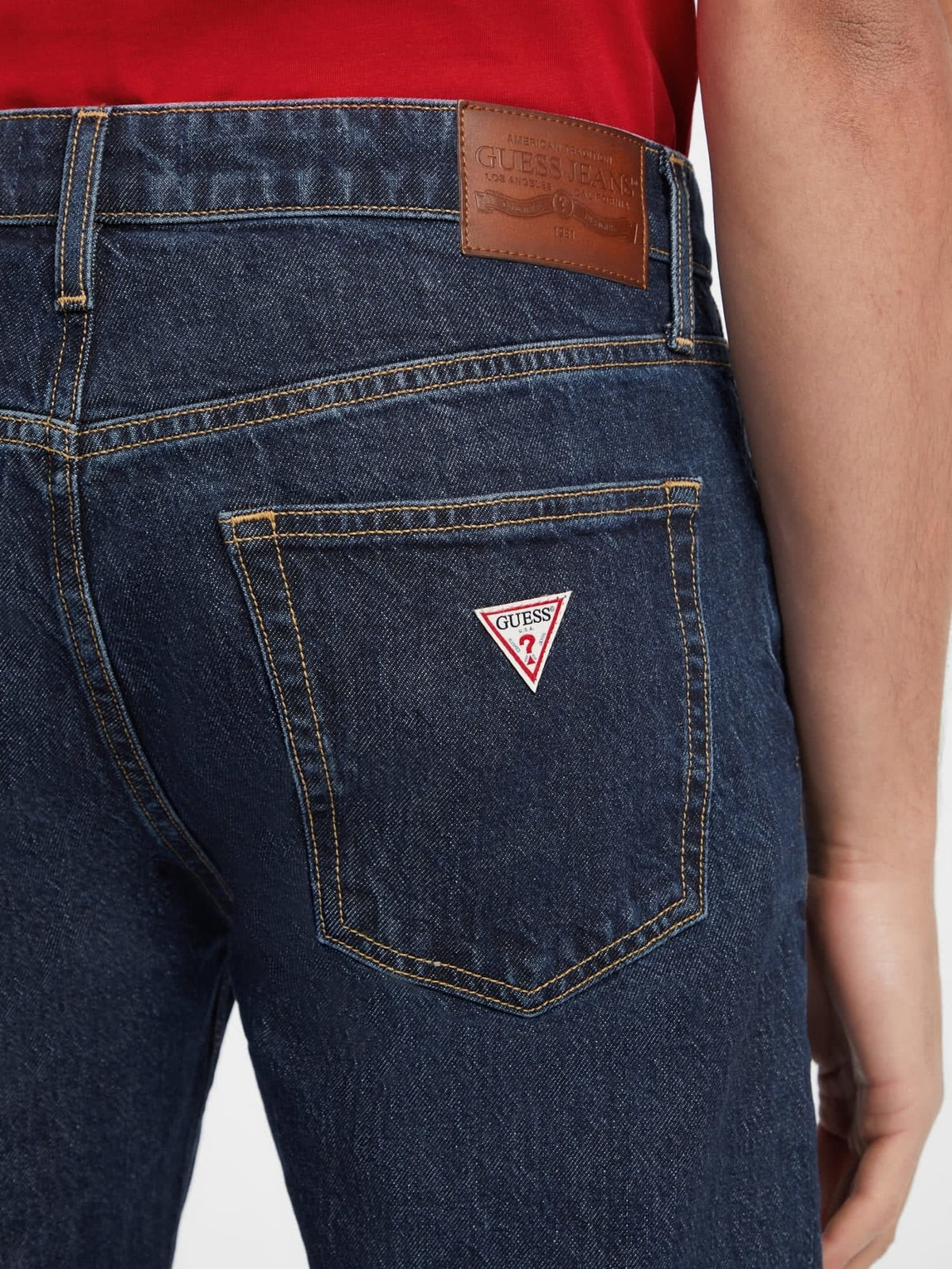 G16 mid rise straight jeans