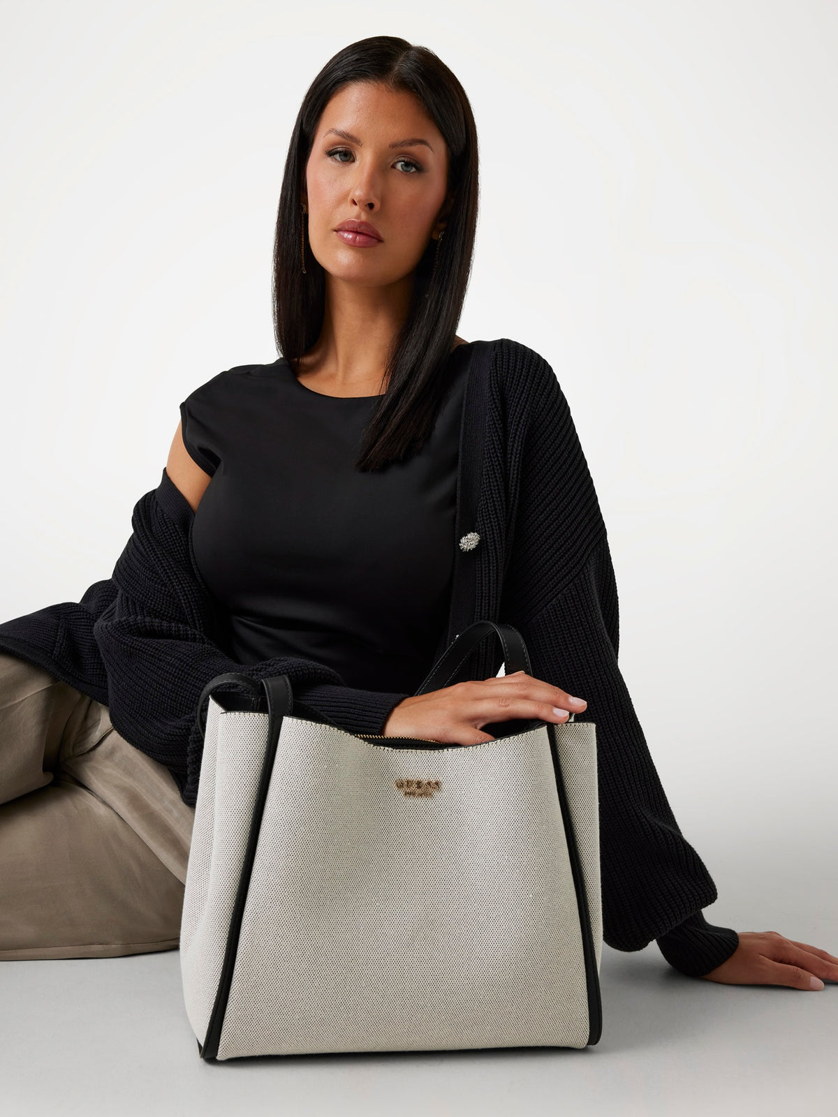 Nicolette Canva Shoulder Bag