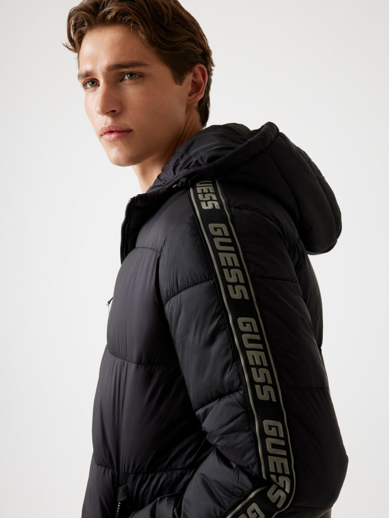 Hooded puffer jacket