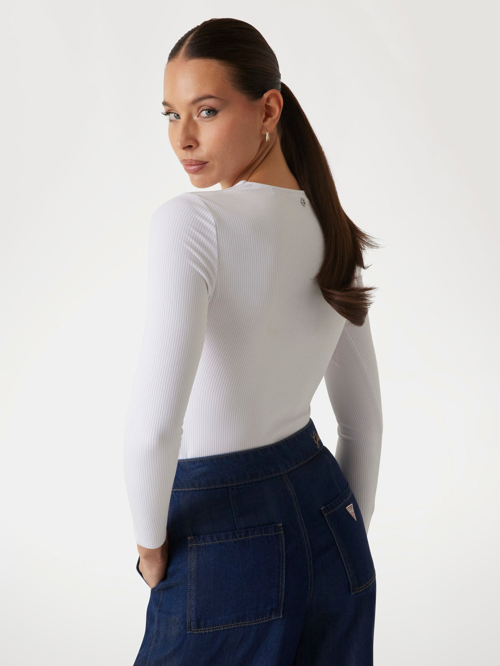Cut-out stretch top