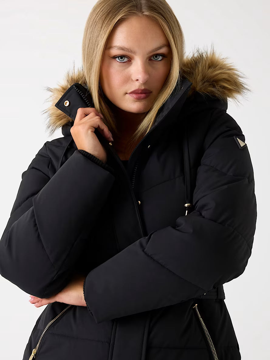 Short puffer jacket