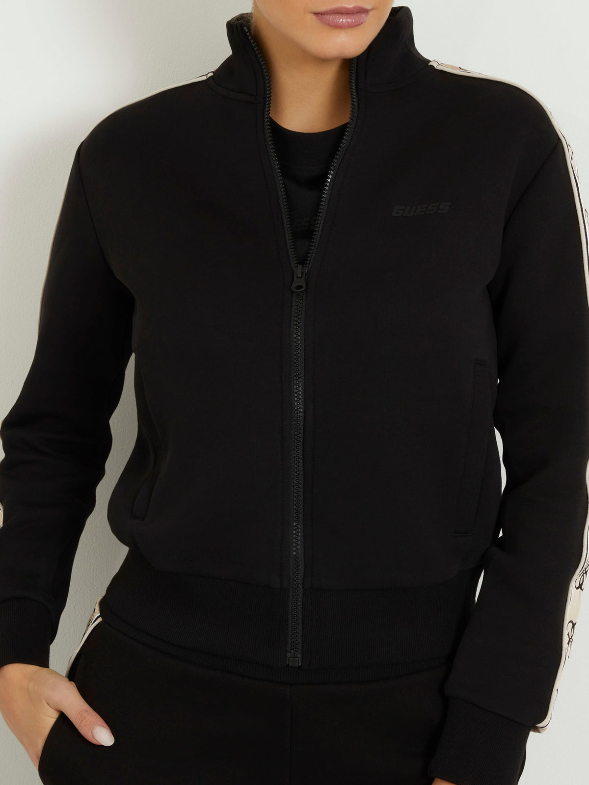 Side logo tape sweatshirt