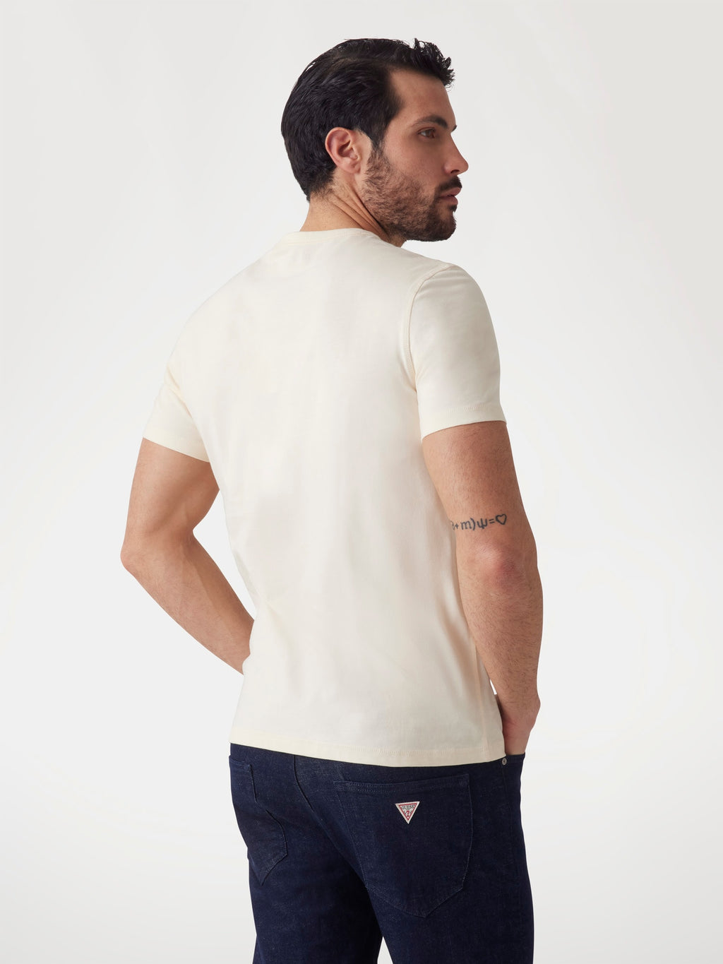 Front logo T-shirt