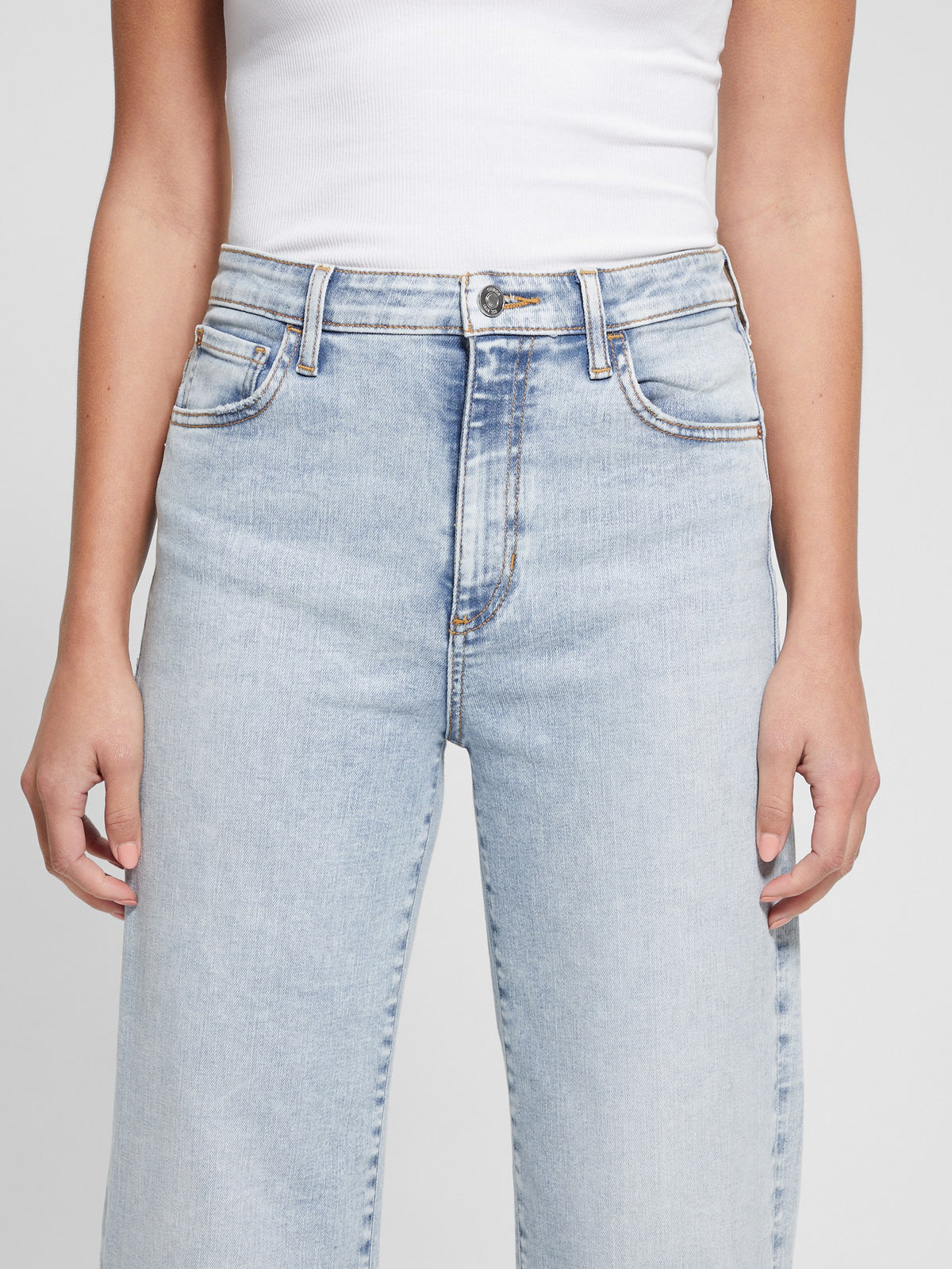 Ankle Wide-Leg Jeans