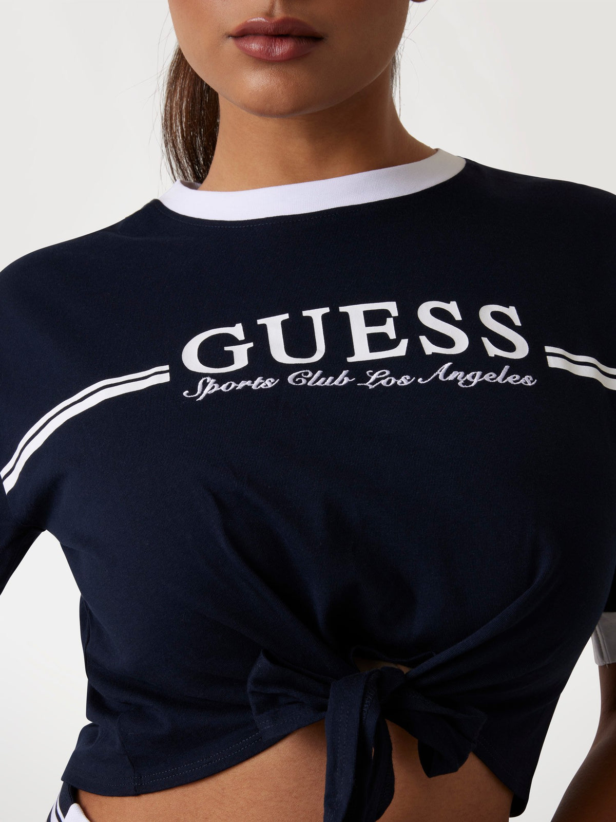 Front knot logo T-shirt