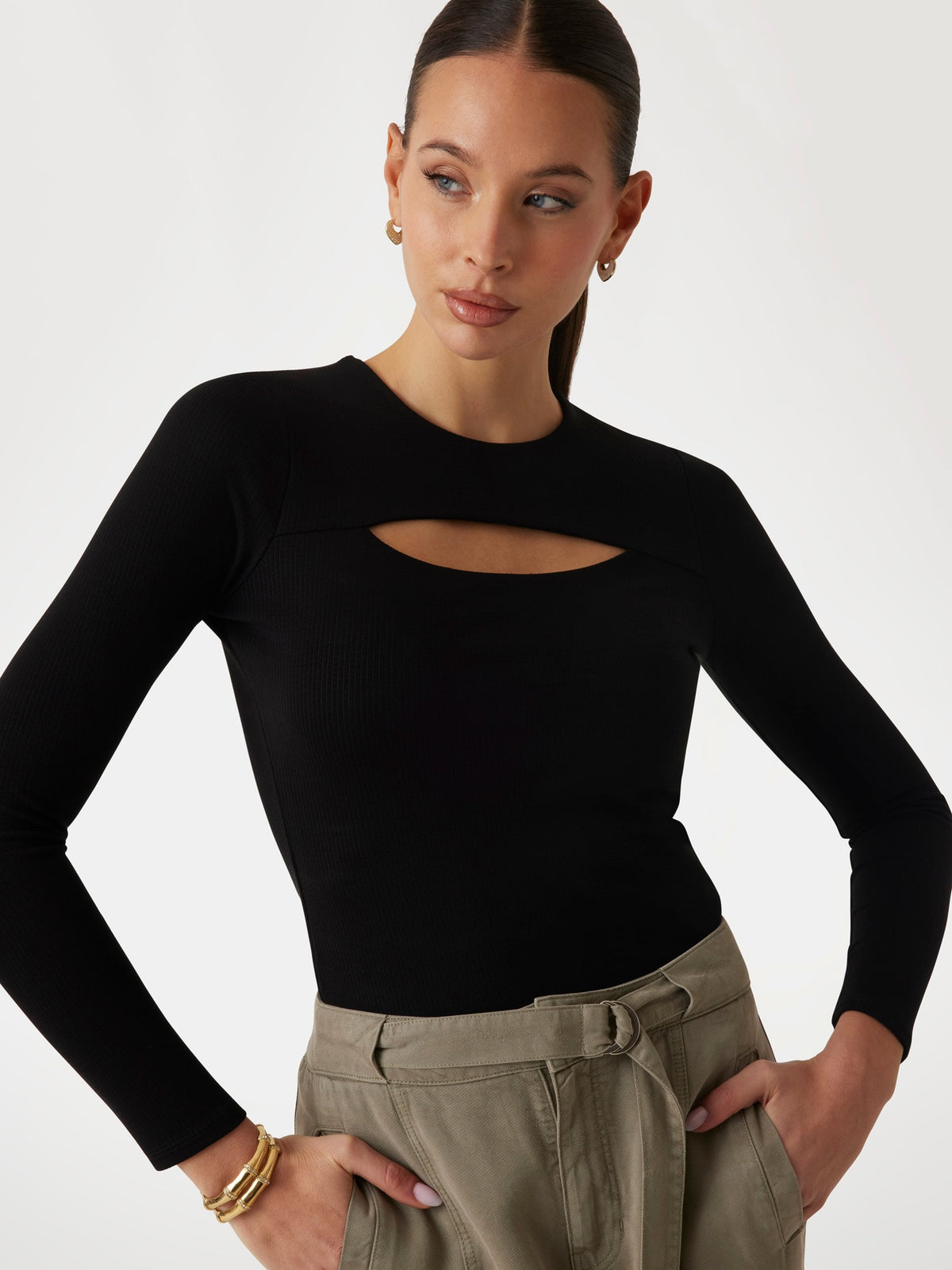 Cut-out stretch top